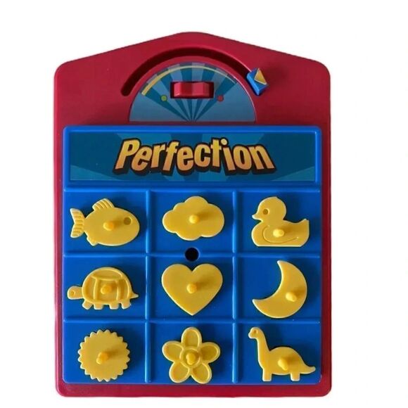 Hasbro Perfection Strategy/ Counting Game Travel Fun - Picture 2 of 4
